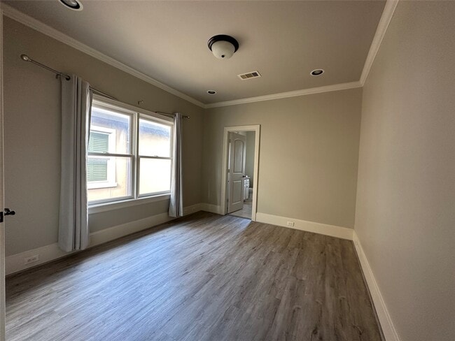 Building Photo - 7619 Pine Ridge Terrace Rd