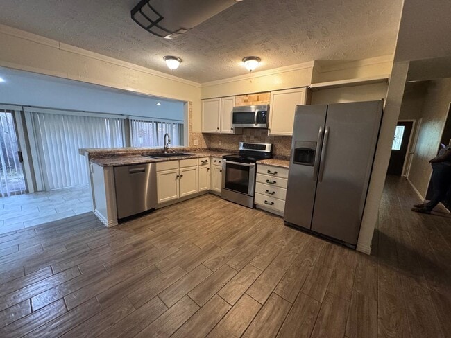 Building Photo - 15602 Camino Del Sol Dr