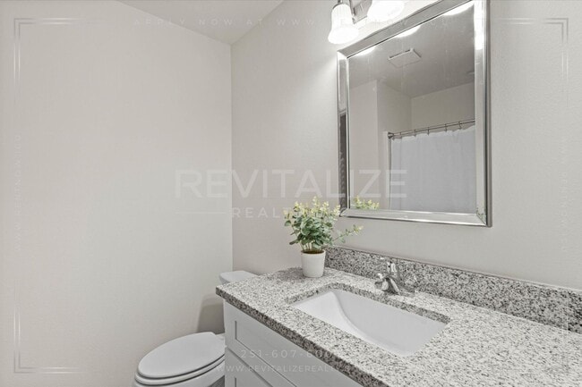Building Photo - A Must-See Brand New 4 Bed/2 Bath Home wit...