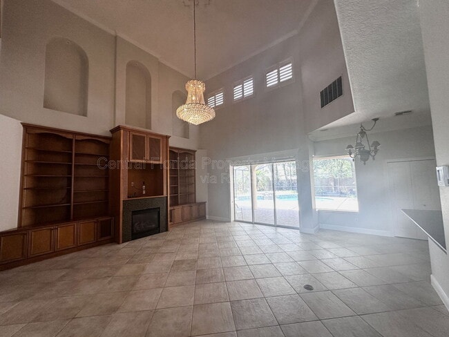 Building Photo - 5027 Keeneland Cir