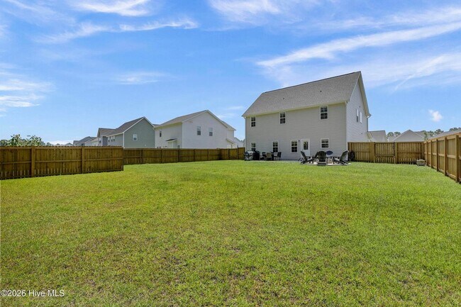 Building Photo - 821 Cooke Dr