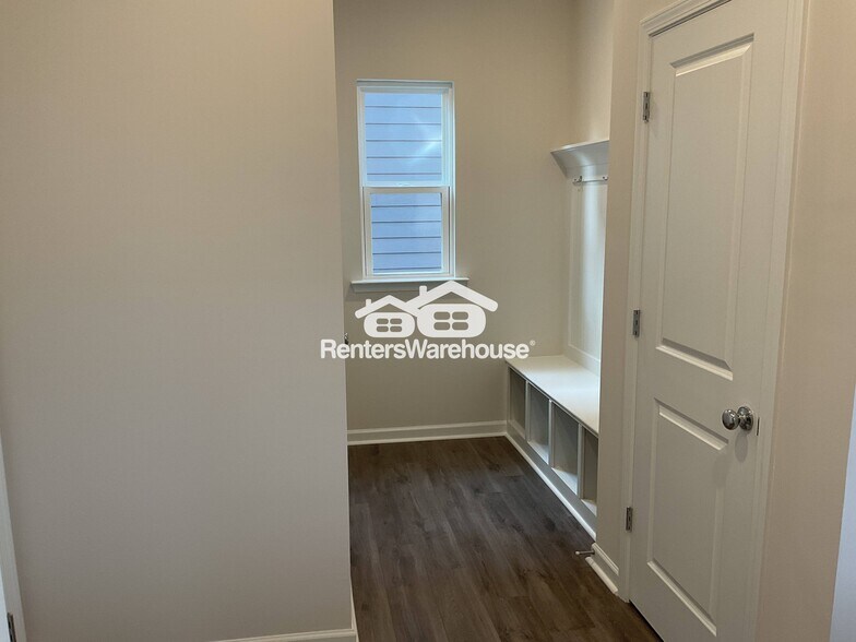 Building Photo - 3636 Pamlico St