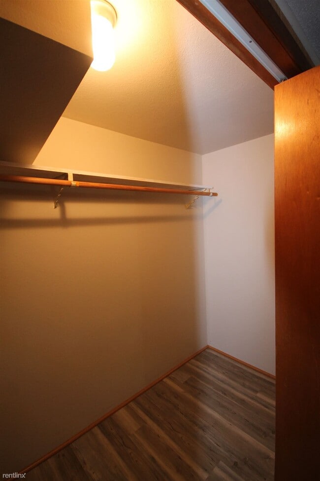 Building Photo - 2 br, 1 bath  - 808 N 20th St #2