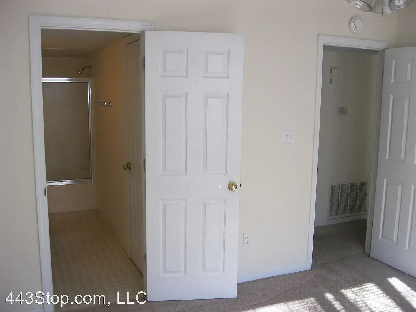 Building Photo - 310 Nikki Way