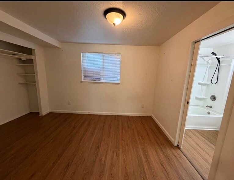 Building Photo - 1230 Ivy St
