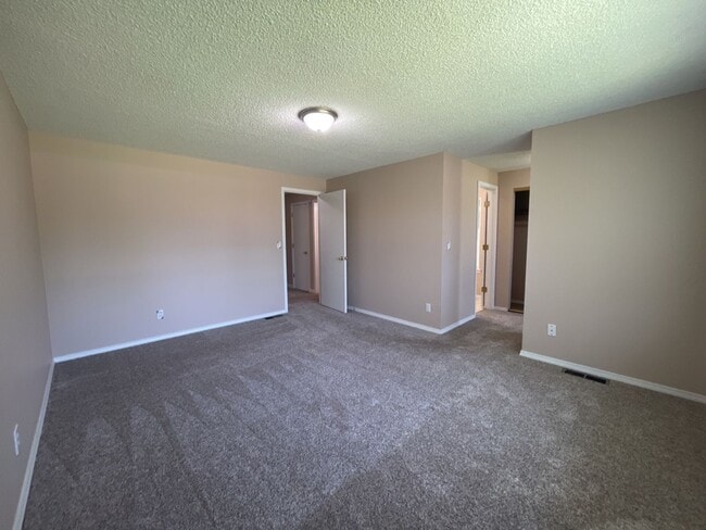 Building Photo - 8125 W Imnaha Ave