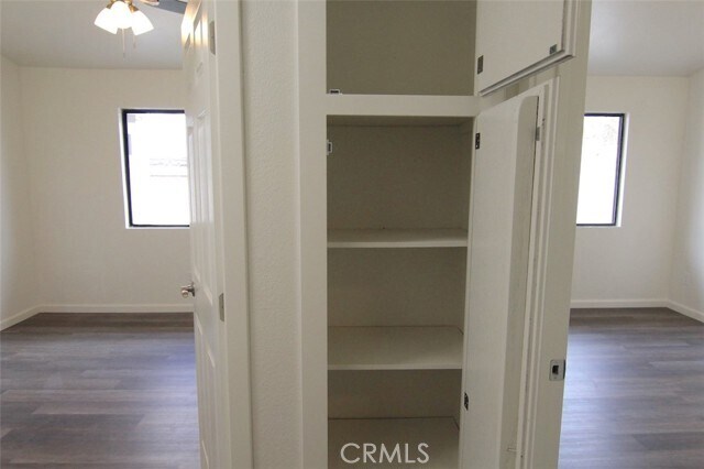 Building Photo - 9505 Arlington Ave