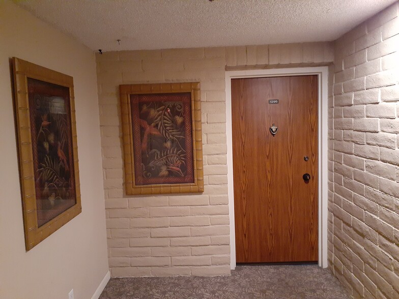 FRONT DOOR (note 3 units per floor) - 1200 Riverside Dr