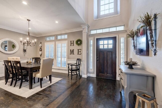 Building Photo - Prestigious 4-3.5-2 w POOL in Grapevine, Carroll ISD!