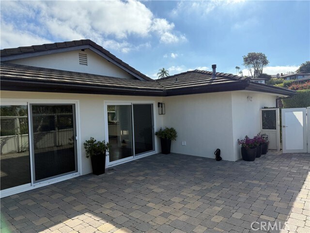 Building Photo - 2897 Chateau Way