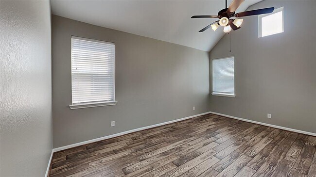 Building Photo - 118 Cheswood Forest Dr