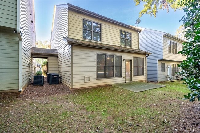 Building Photo - 3284 Sheffield Cir