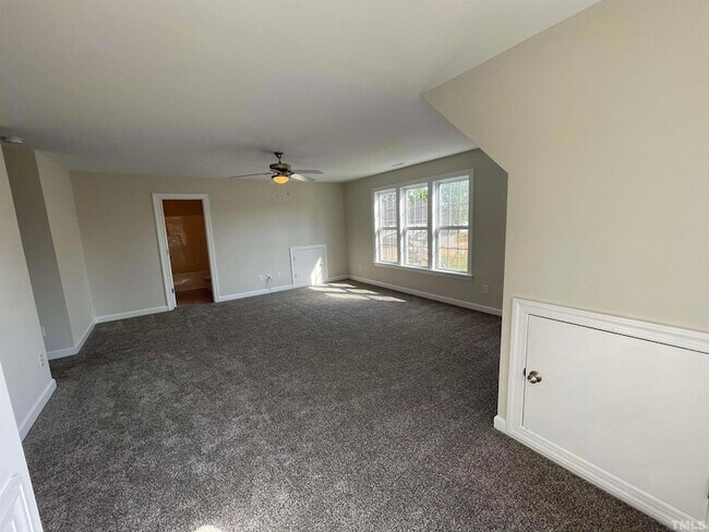 Building Photo - 112 Worthington Ct