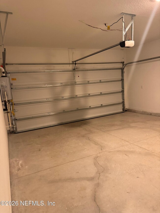 Building Photo - 109 Silver Myrtle Ct