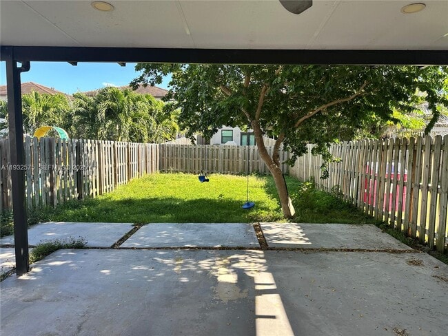 Building Photo - 25137 SW 108th Ave