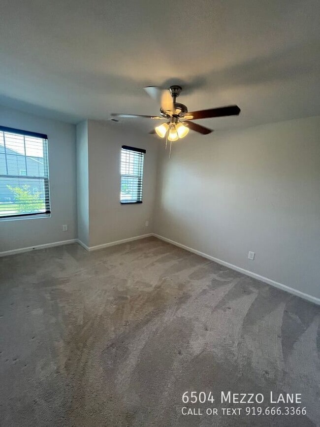 Building Photo - 6504 Mezzo Ln