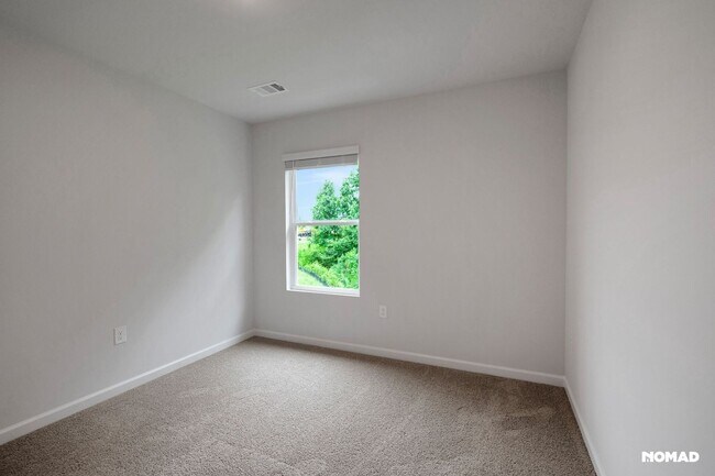 Building Photo - Charming 3BR Townhome in Buford