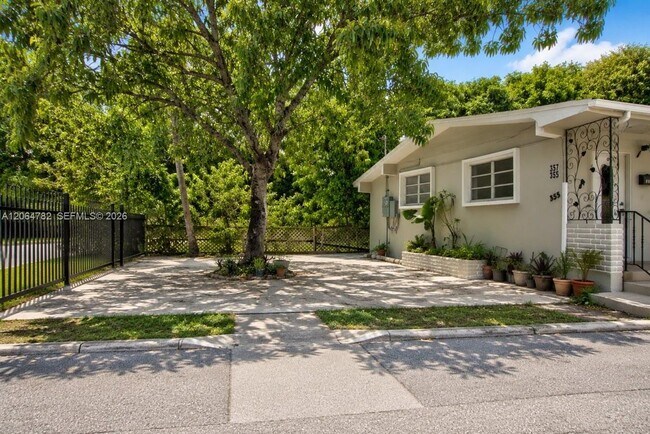 Building Photo - 355 NE 55th Terrace