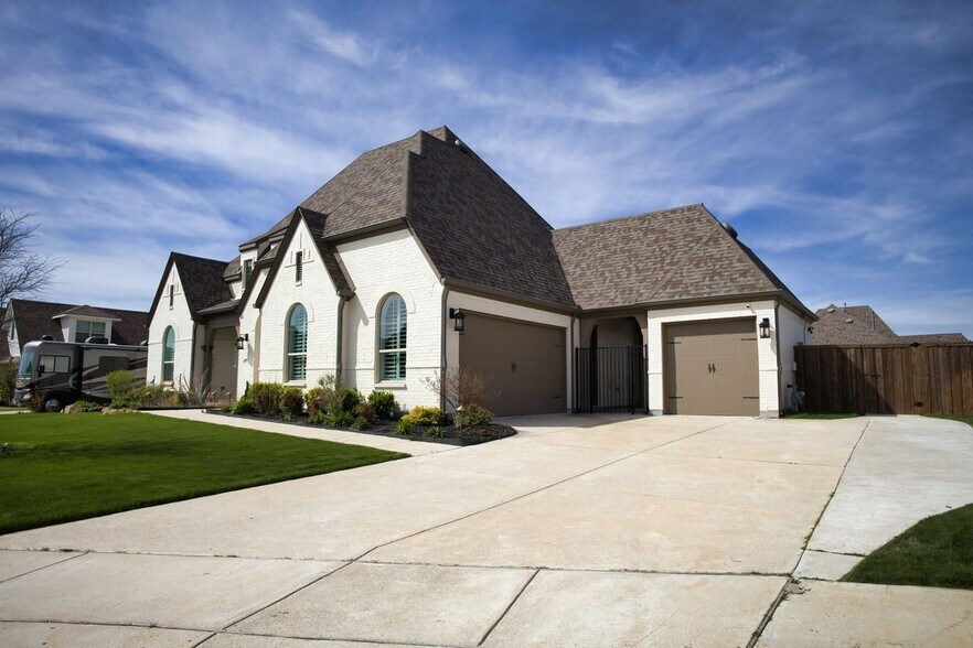 Building Photo - 2812 Fawnwood Ct