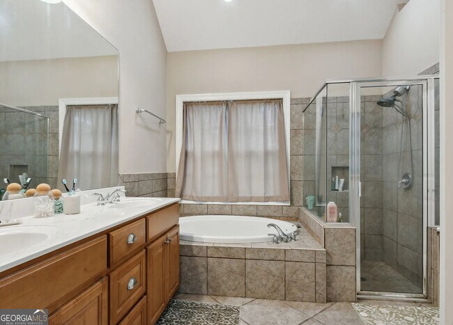 Building Photo - 80 Providence Park Cir