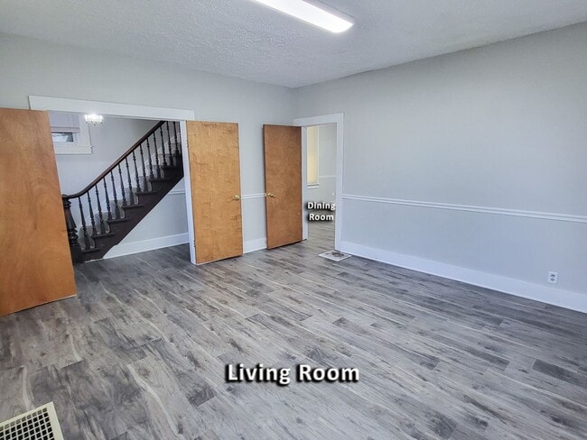 Building Photo - 3 Bedroom 2 Bath Home for Rent!