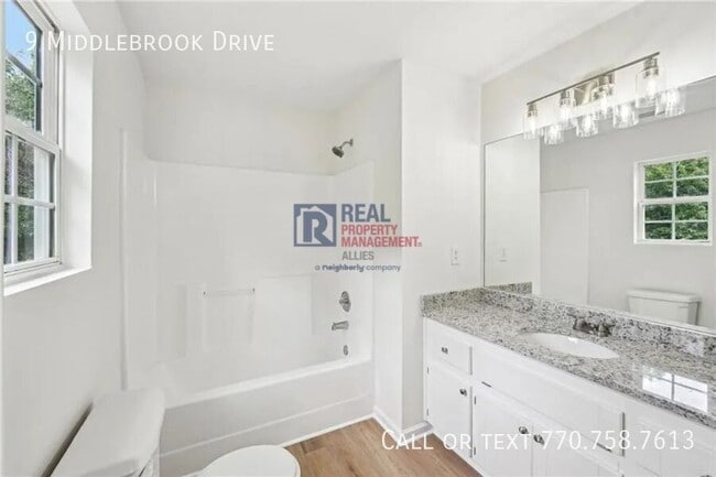 Building Photo - 9 Middlebrook Dr