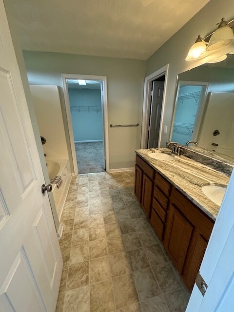 Building Photo - 5003 Middlecoff Ln