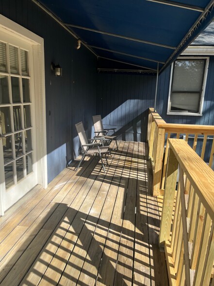 Building Photo - 3848 Floyd Rd