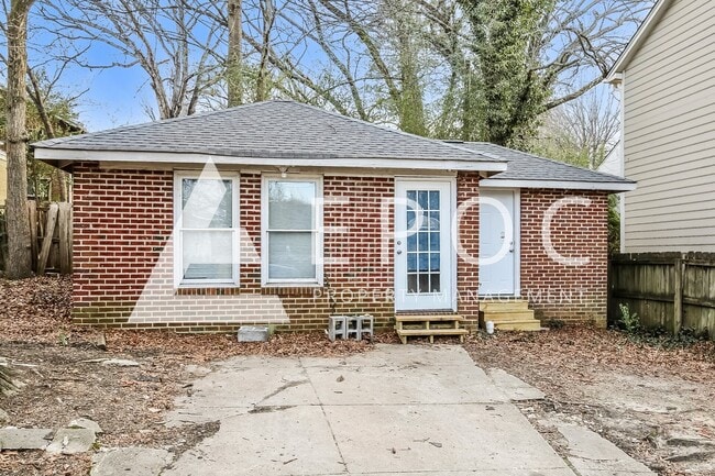 Building Photo - 400 S Josephine Boyd St