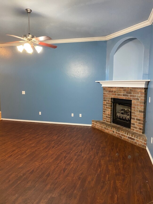 Building Photo - 7921 Frye Ln