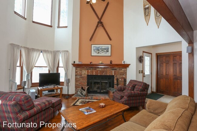 Building Photo - 3 br, 3 bath House - 304 S French St Unit F