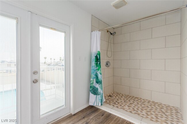 Building Photo - 505 Vincent Way