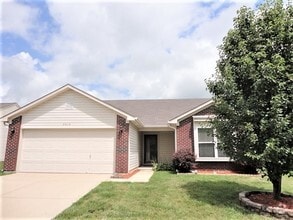 Building Photo - 9914 Cedarstone Ln