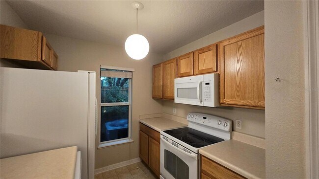 Building Photo - 4734 Ashburn Pond Way