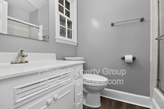 Building Photo - 3916 Piney Grove Rd