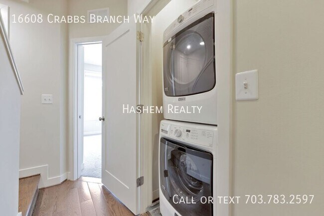 Building Photo - 16608 Crabbs Branch Way