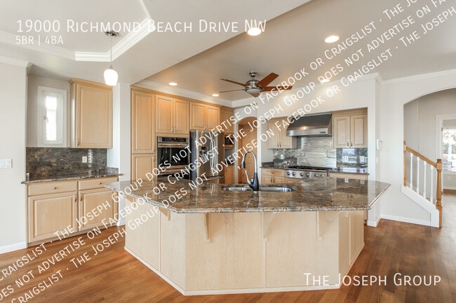 Building Photo - 19000 Richmond Beach Dr NW
