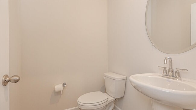 Building Photo - 4559 Day Lily Run St