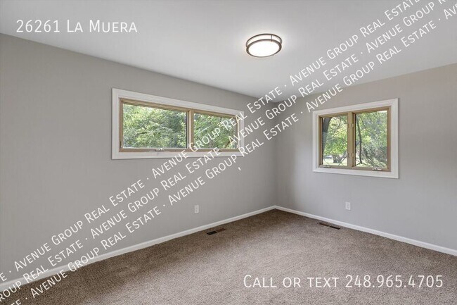 Building Photo - 26261 La Muera St