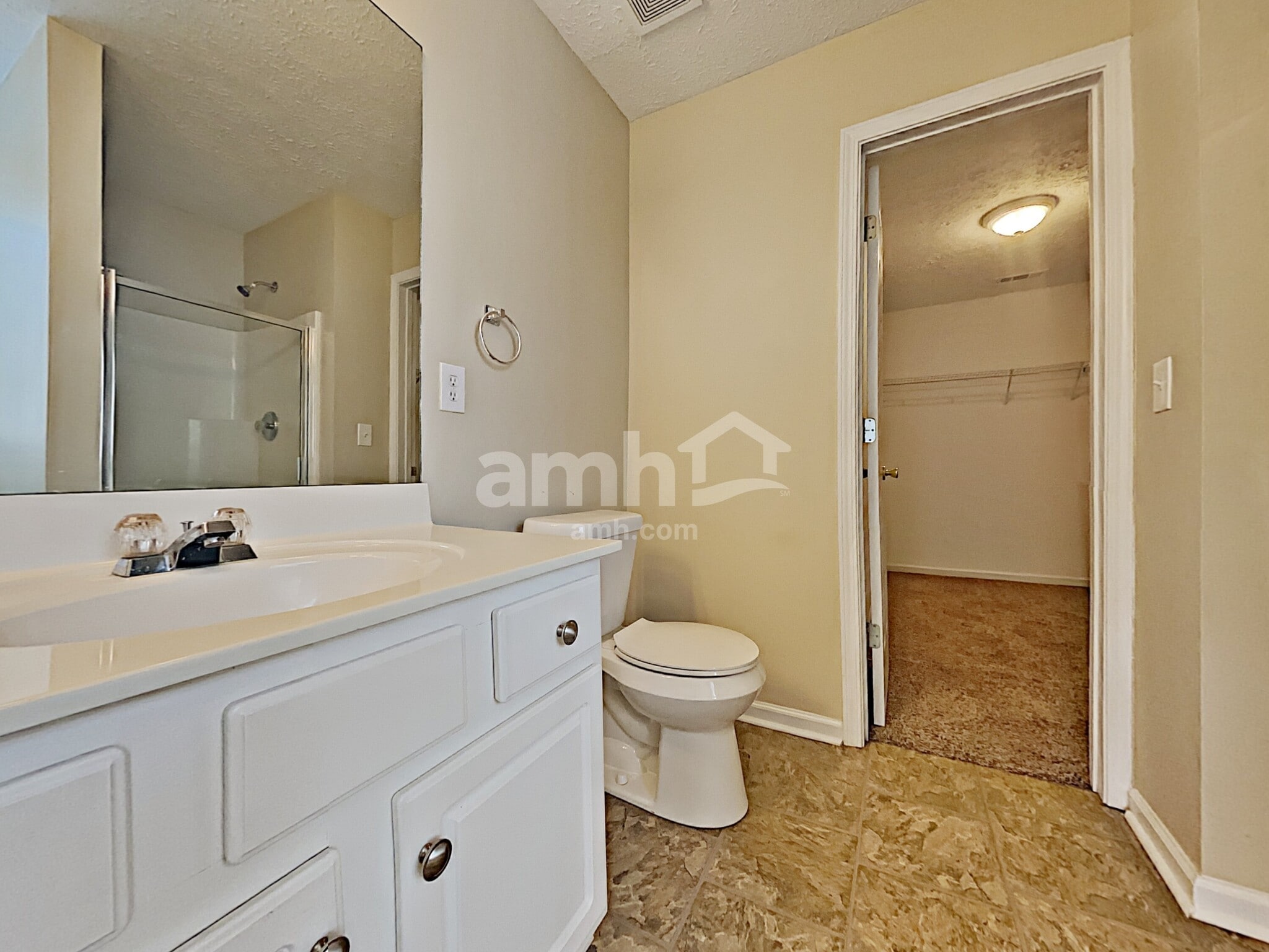 Building Photo - 329 Westminster Dr