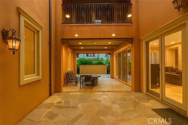 Building Photo - 20 Tenderfoot