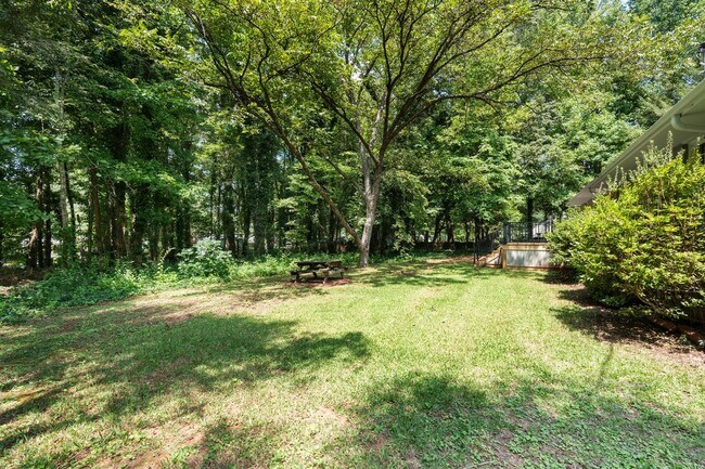 Building Photo - Charming, Newly Remodeled 3 BR, 1.5 BA Home with Fenced Yard on Large Private Lot