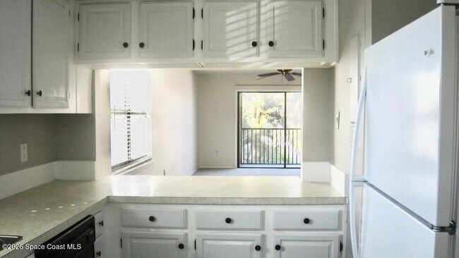 Building Photo - 201 International Dr