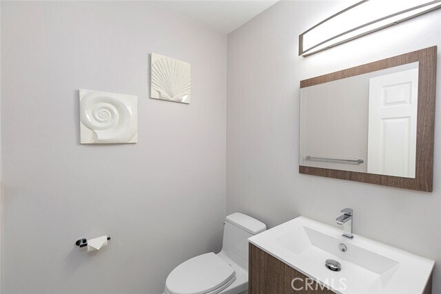 Building Photo - 417 Orchid Ave