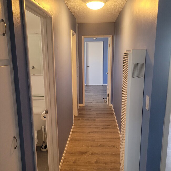 Building Photo - Conradi Rental