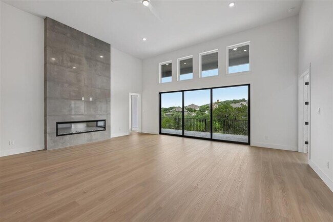 Building Photo - 4908 Turquesa Dr