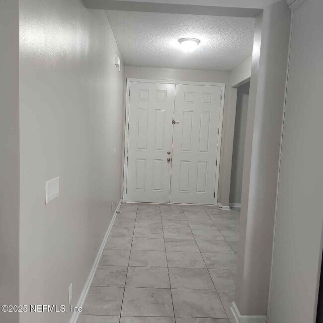 Building Photo - 97389 Harbor Concourse Cir