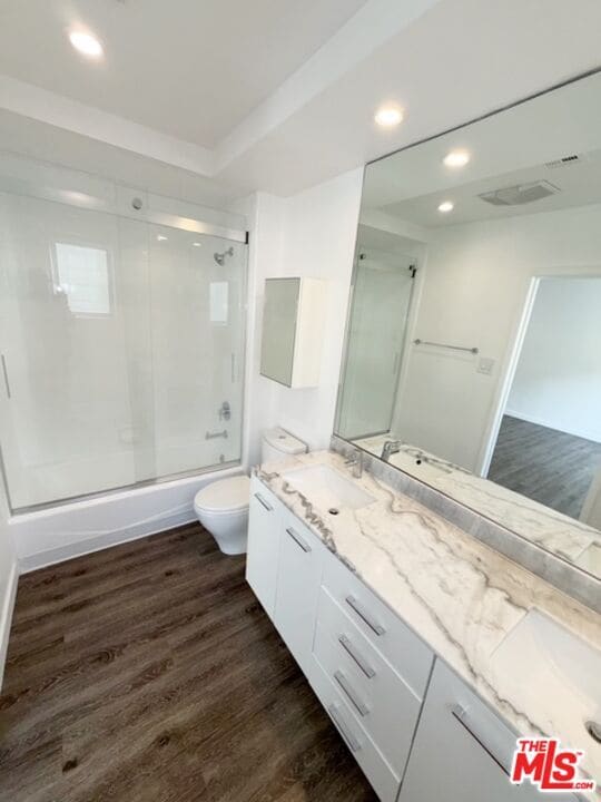 Building Photo - 9152 Alden Dr