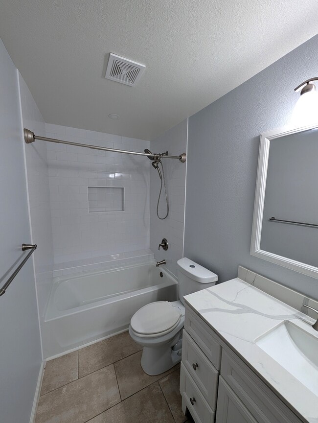 Building Photo - 24003 Arroyo Park Dr