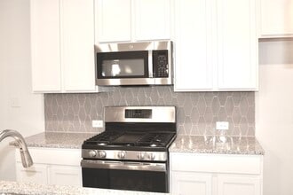 Building Photo - 949 Blue Oak Blvd